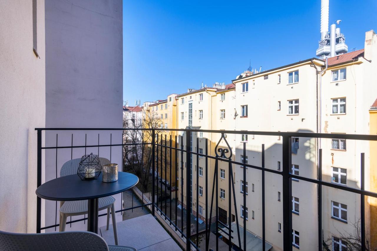 Deluxe Apartment Balcony,1198575994:JPEG